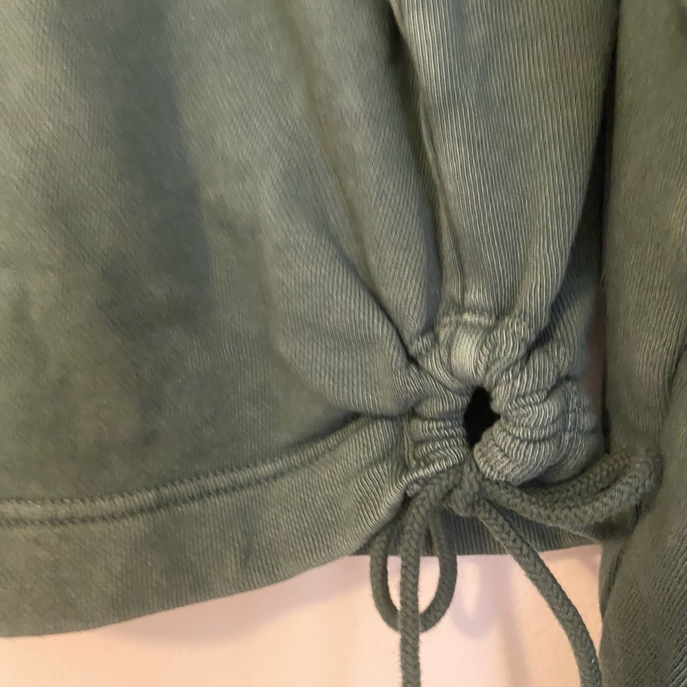 Green Women's Sweater - Picture 4 of 6